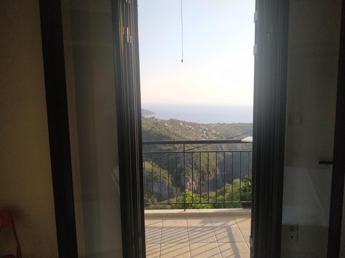 Papadeas Villas Megali Mantineia 外观 照片