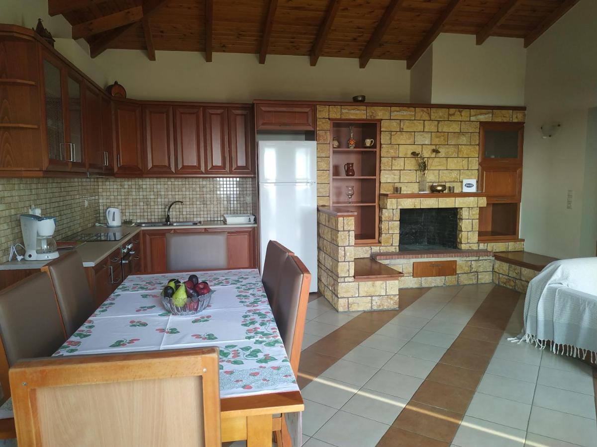 Papadeas Villas Megali Mantineia 外观 照片