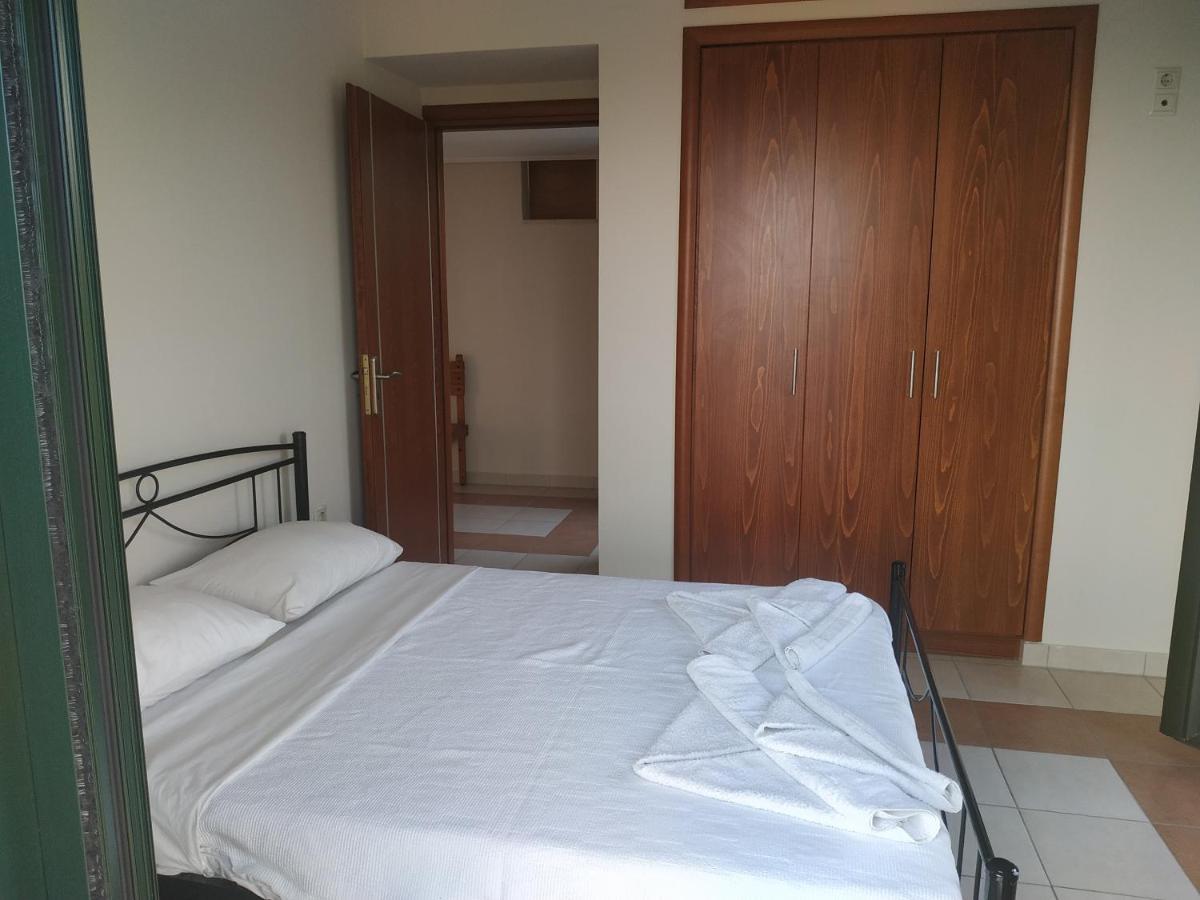 Papadeas Villas Megali Mantineia 外观 照片