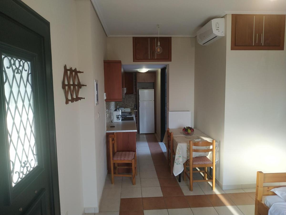 Papadeas Villas Megali Mantineia 外观 照片
