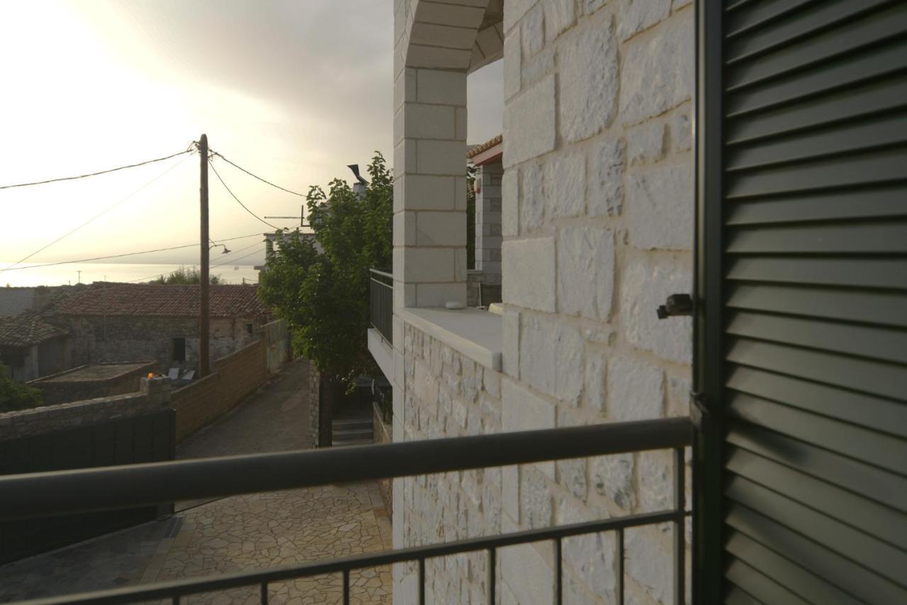 Papadeas Villas Megali Mantineia 外观 照片
