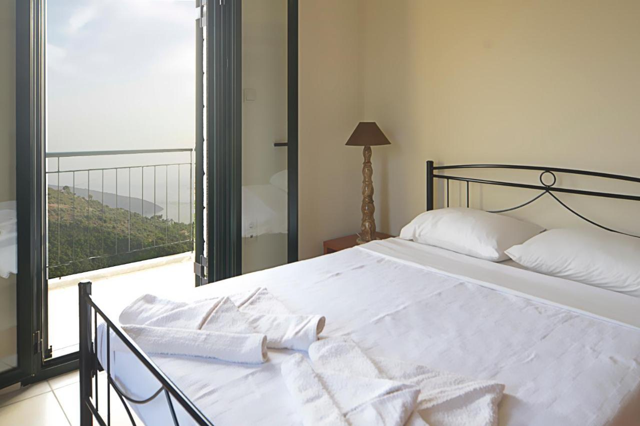 Papadeas Villas Megali Mantineia 外观 照片