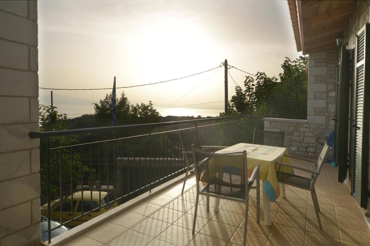 Papadeas Villas Megali Mantineia 外观 照片