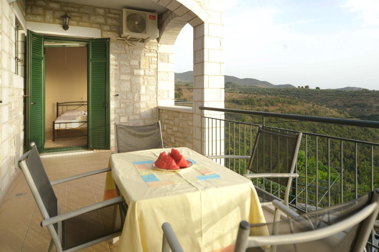Papadeas Villas Megali Mantineia 外观 照片